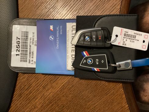 Used 2025 BMW M2 w/ Lighting Package RWD image 31