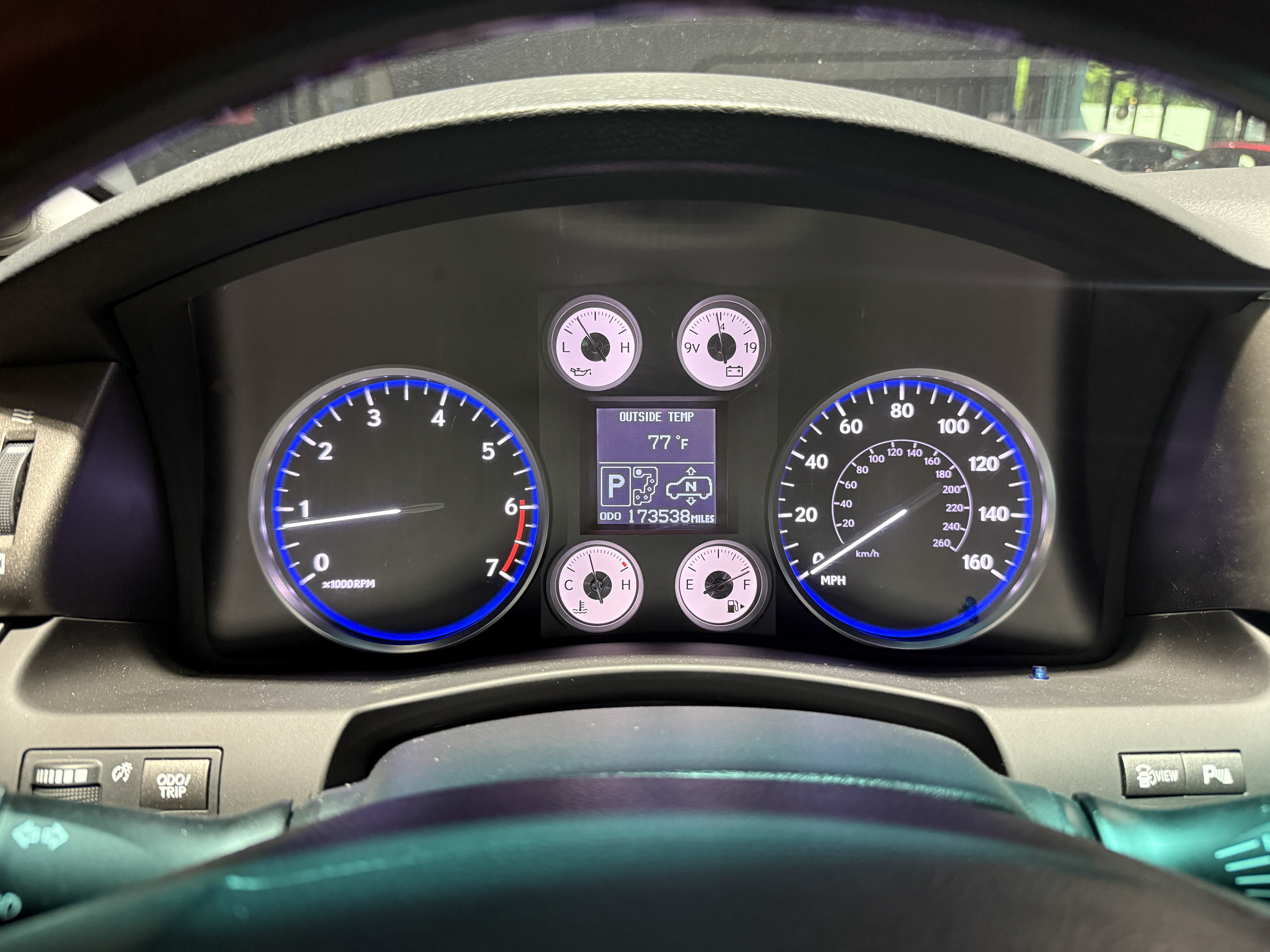 Used 2008 Lexus LX 570 4WD w/ Technology Pkg image 10