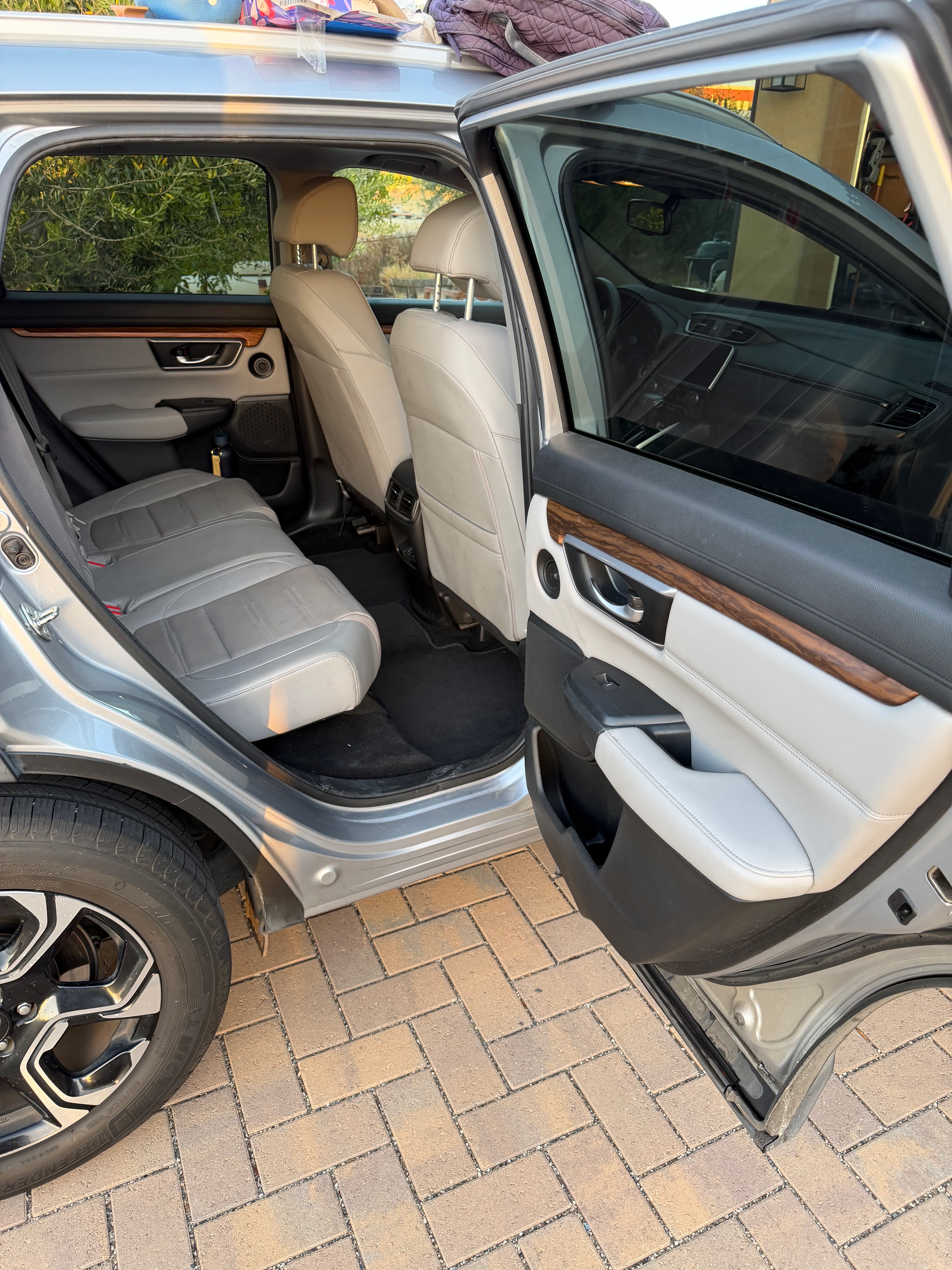 Used 2017 Honda CR-V Touring image 6