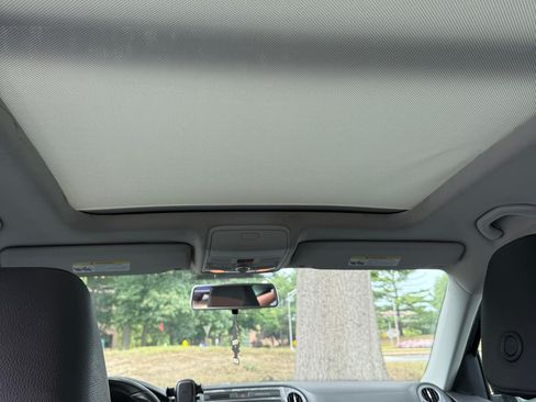 Used 2015 Volkswagen Tiguan SEL AWD/4WD image 6