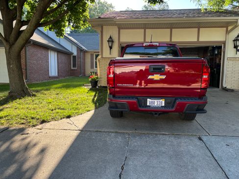 Used 2019 Chevrolet Colorado Z71 AWD/4WD image 4