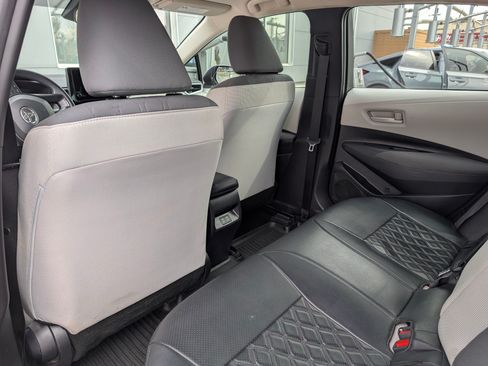 Used 2023 Toyota Corolla LE image 9