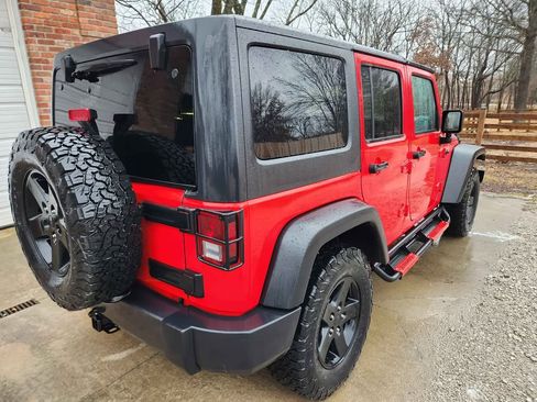 Used 2017 Jeep Wrangler Unlimited Sport image 2