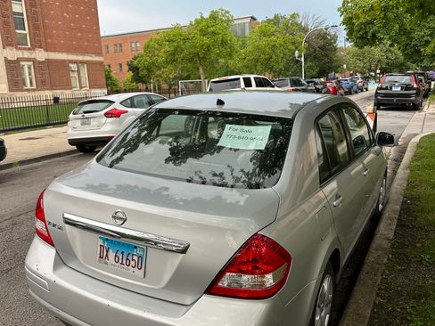 Used 2011 Nissan Versa 1.8 S w/ PWR Plus Pkg FWD image 8