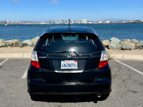 Used 2010 Honda Fit Sport image 6