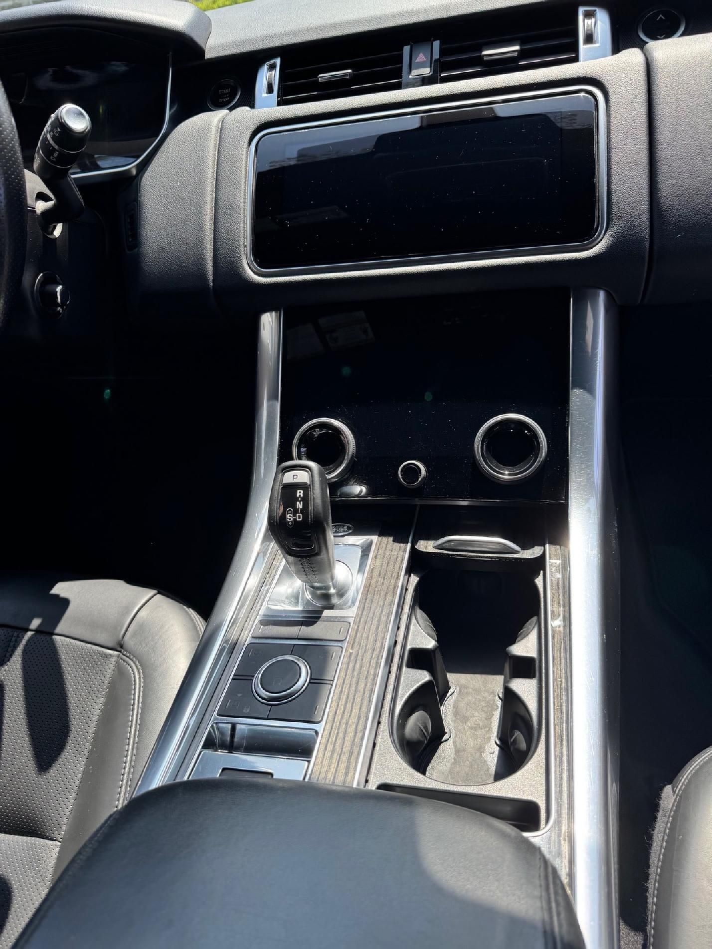 Used 2018 Land Rover Range Rover Sport HSE AWD/4WD image 26