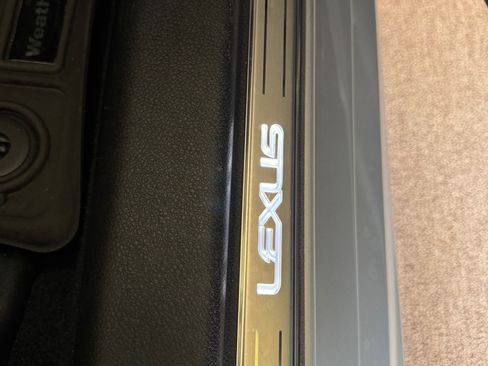 Used 2016 Lexus GS F image 30