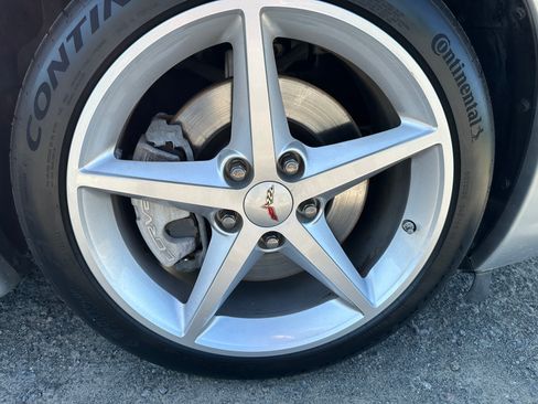 Used 2012 Chevrolet Corvette Convertible RWD image 18