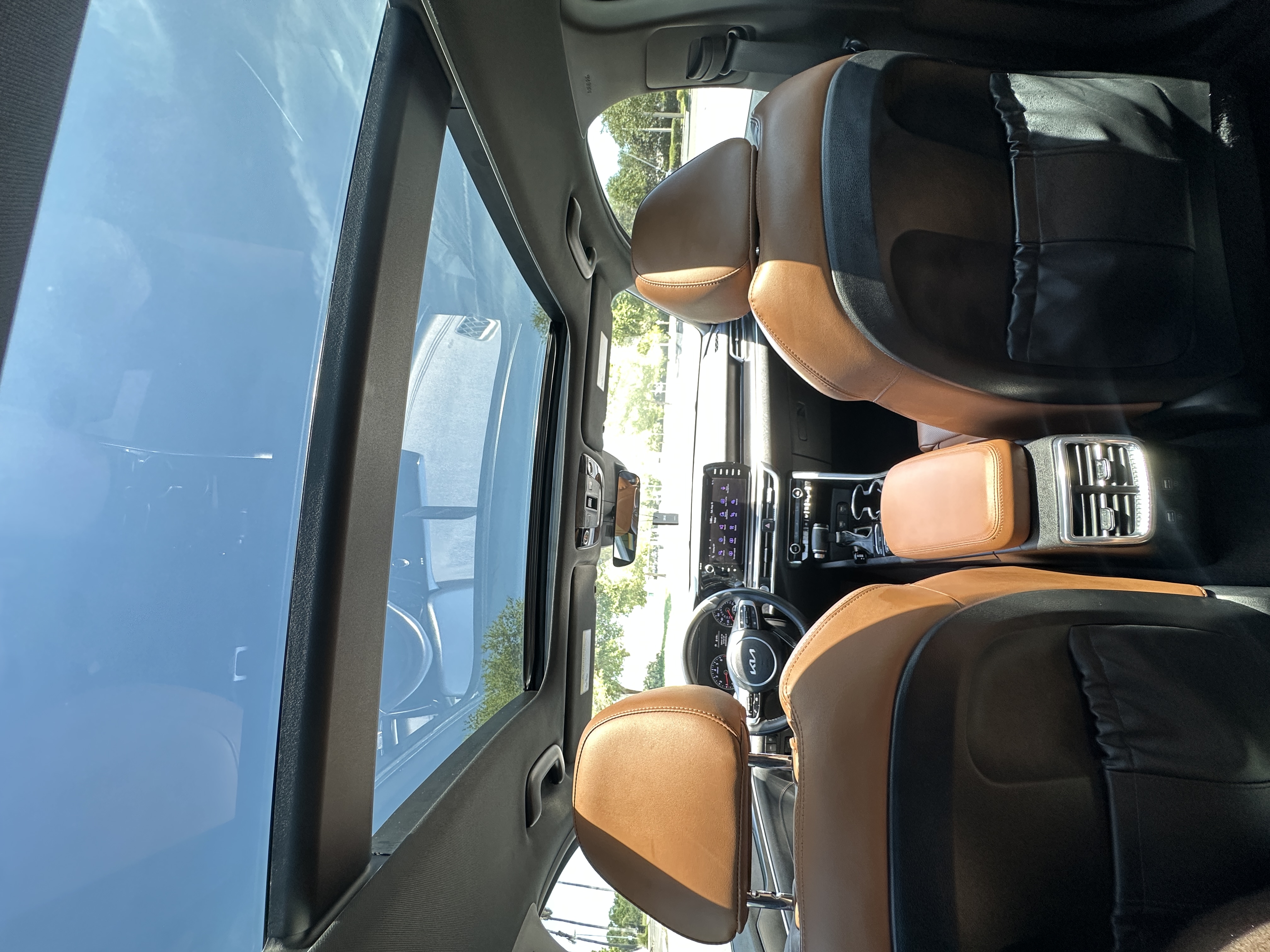 Used 2022 Kia K5 GT FWD image 8