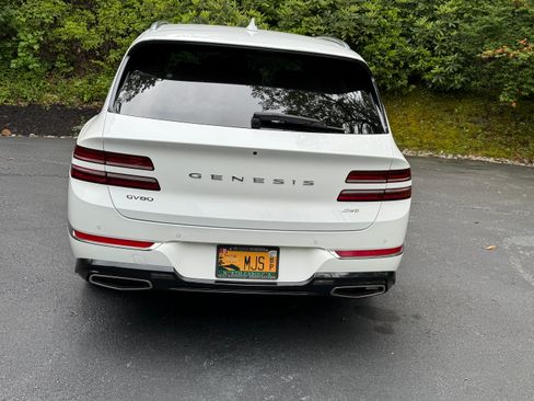 Used 2022 Genesis GV80 2.5T w/ Prestige Package 04 AWD/4WD image 5
