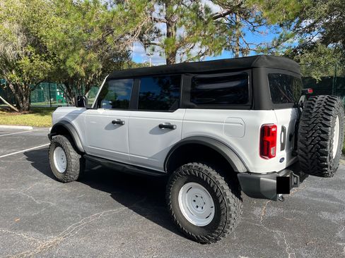 Used 2022 Ford Bronco 4-Door image 4