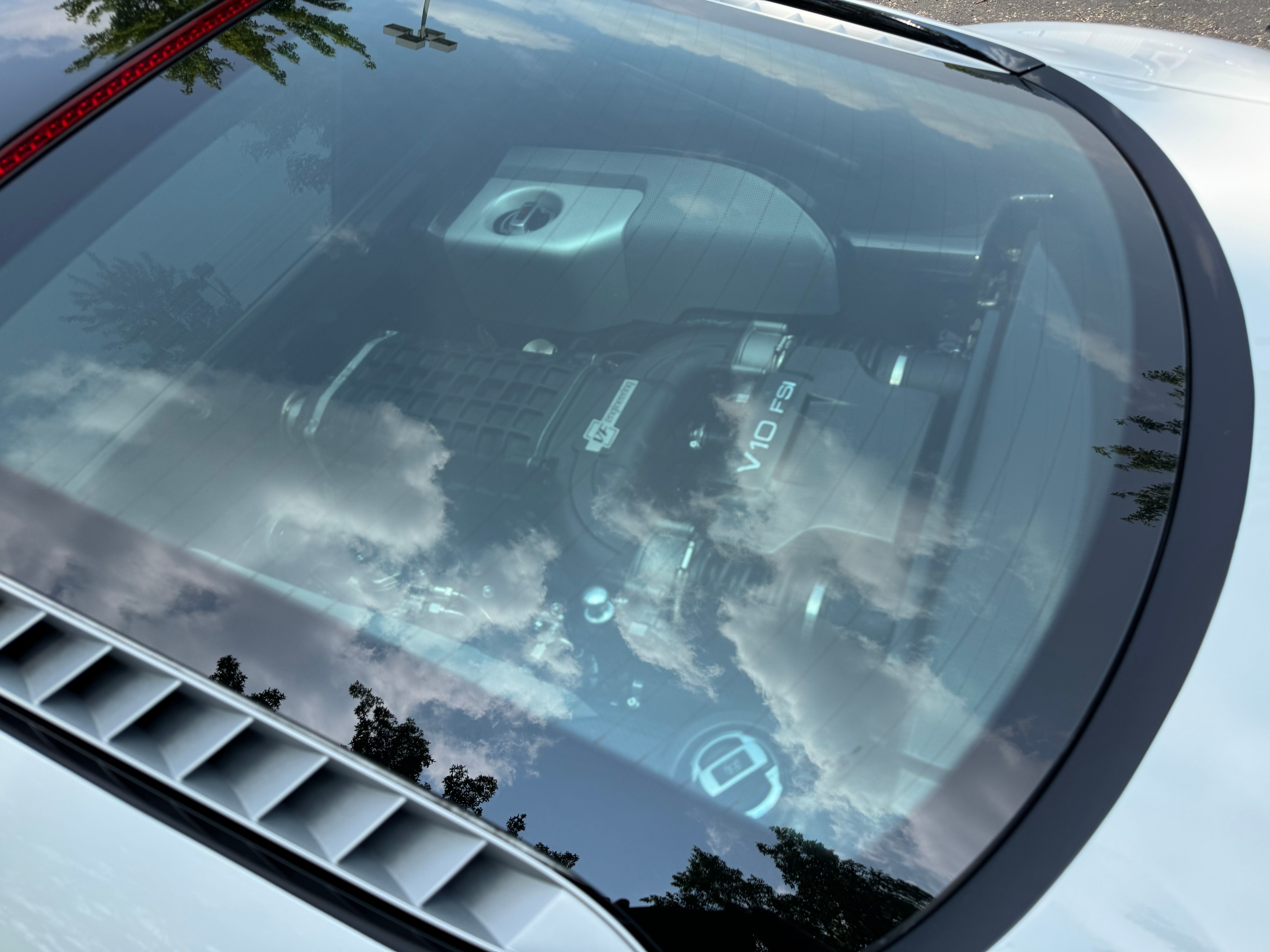 Used 2011 Audi R8 V10 AWD/4WD image 14