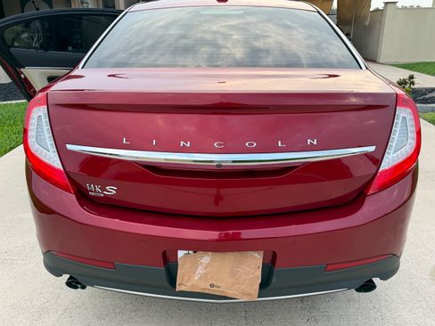 Used 2015 Lincoln MKS AWD w/ Equipment Group 201A image 8