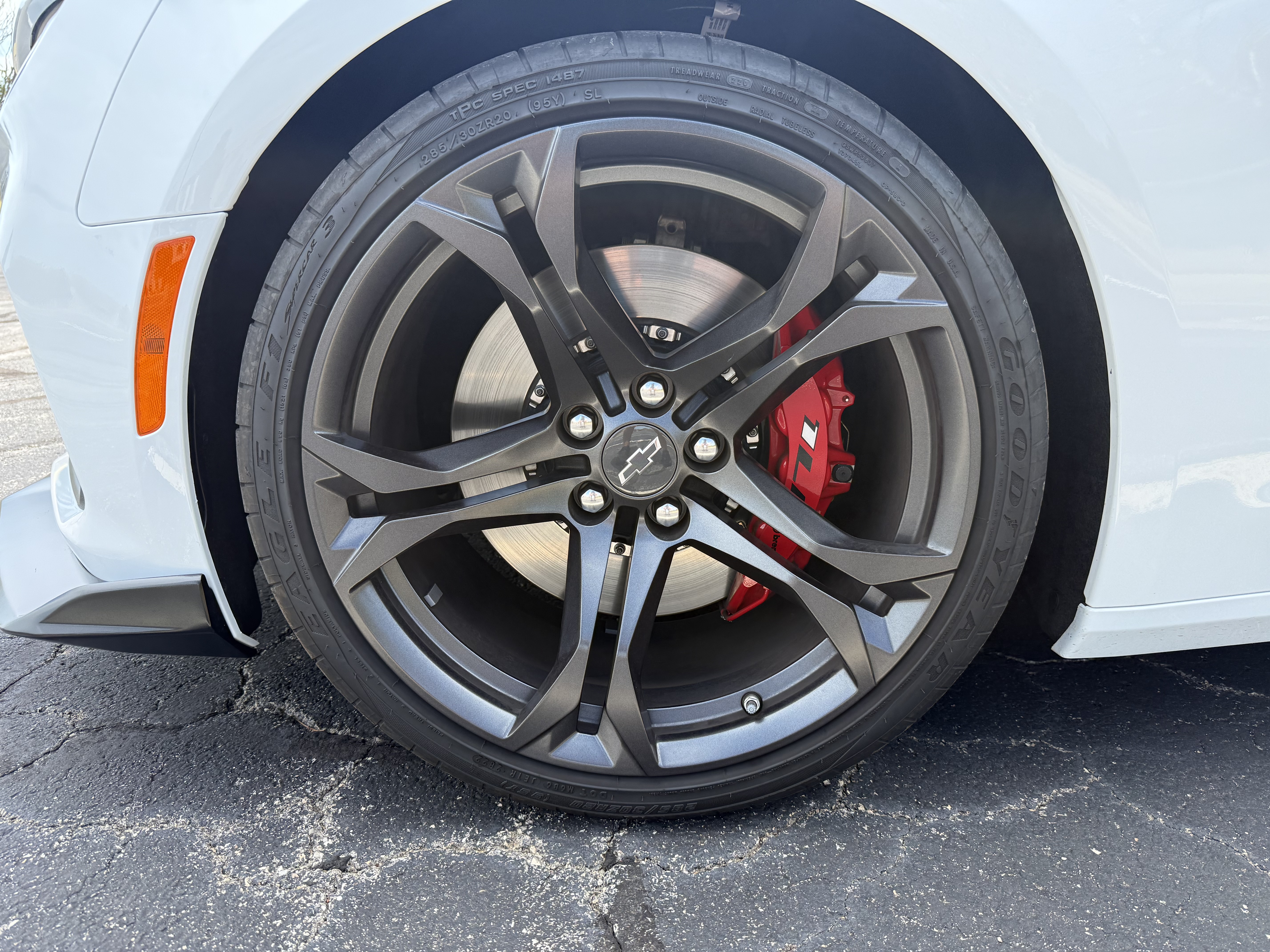 Used 2023 Chevrolet Camaro SS RWD image 11