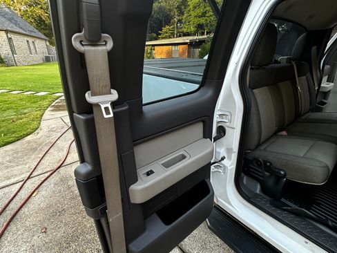 Used 2010 Ford F150 XL image 17