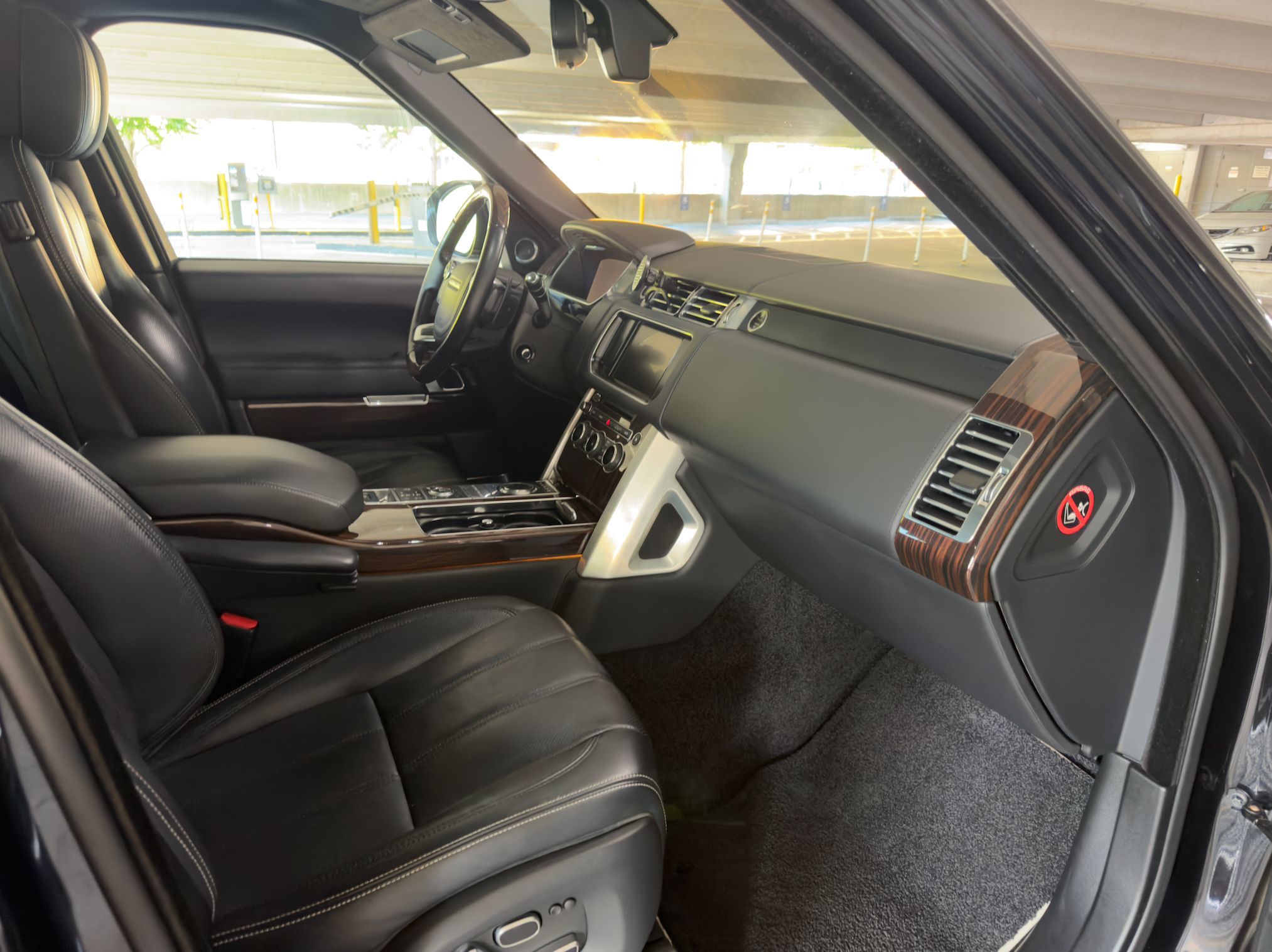 Used 2014 Land Rover Range Rover Autobiography AWD/4WD image 12