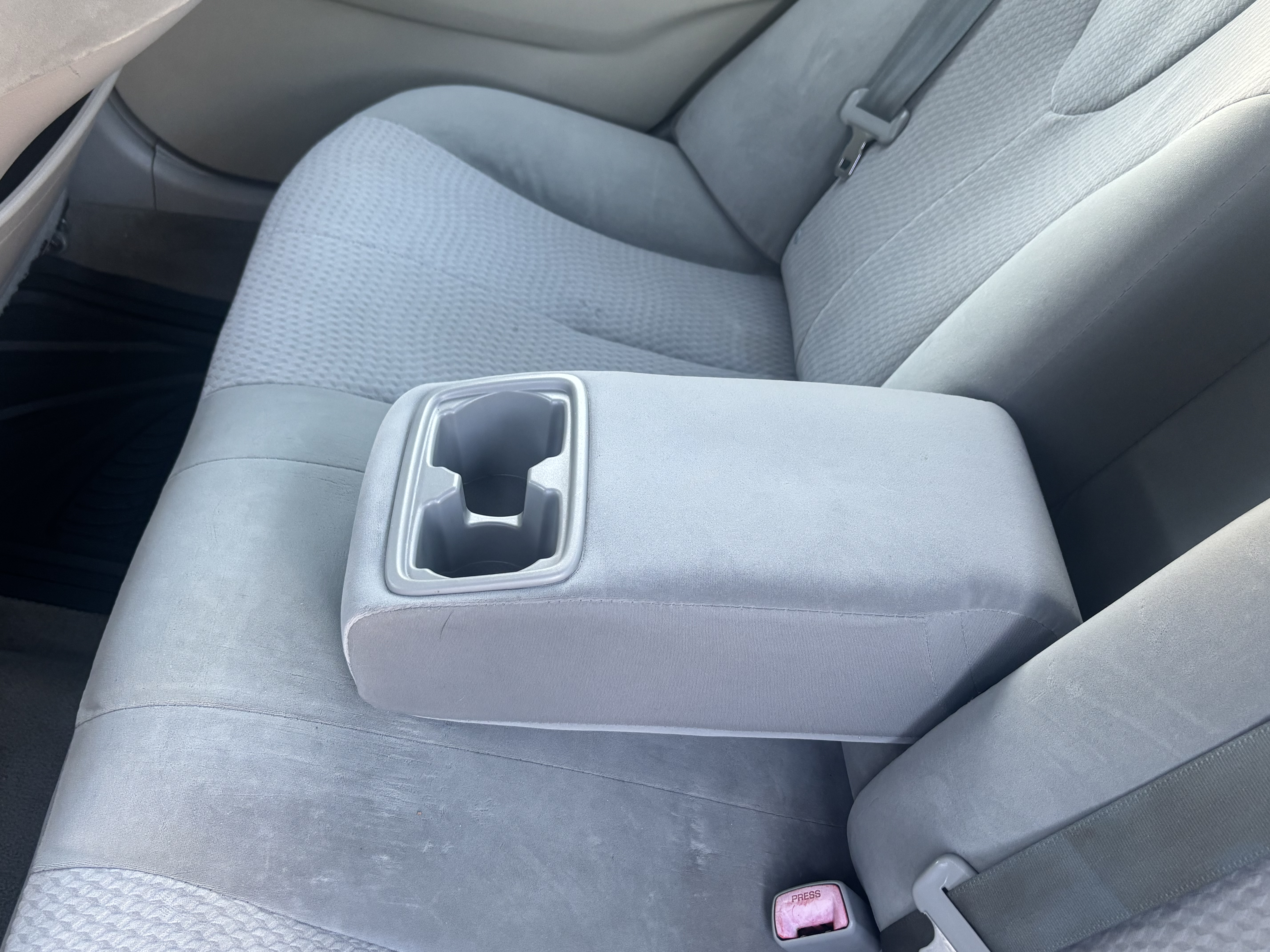 Used 2010 Toyota Camry FWD image 10