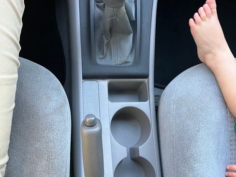 Used 2006 Toyota Corolla CE image 10