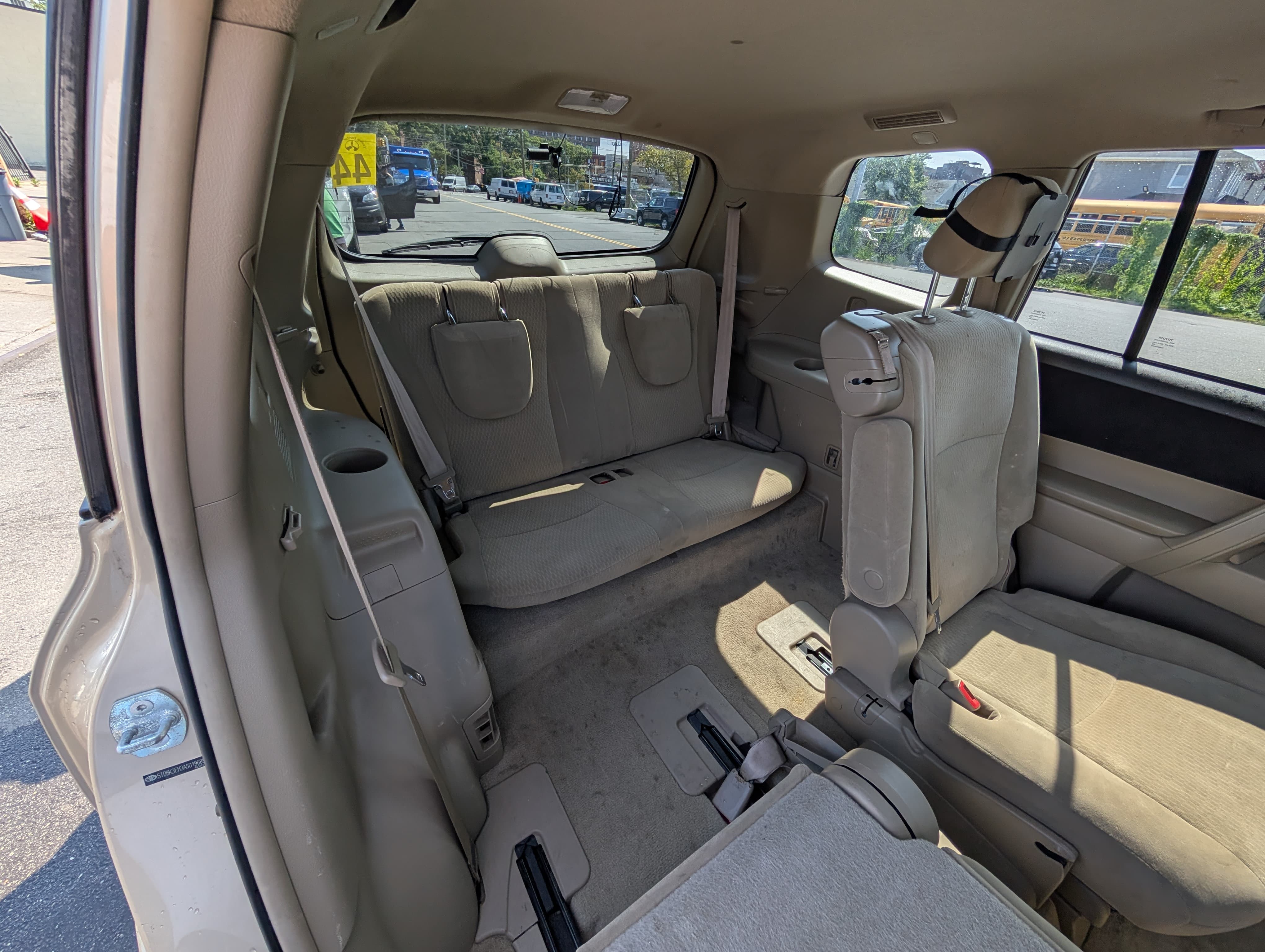 Used 2010 Toyota Highlander 4WD image 9