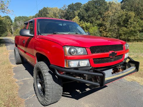 Used 2003 Chevrolet Silverado 1500 LT w/ Off-Road Package image 4