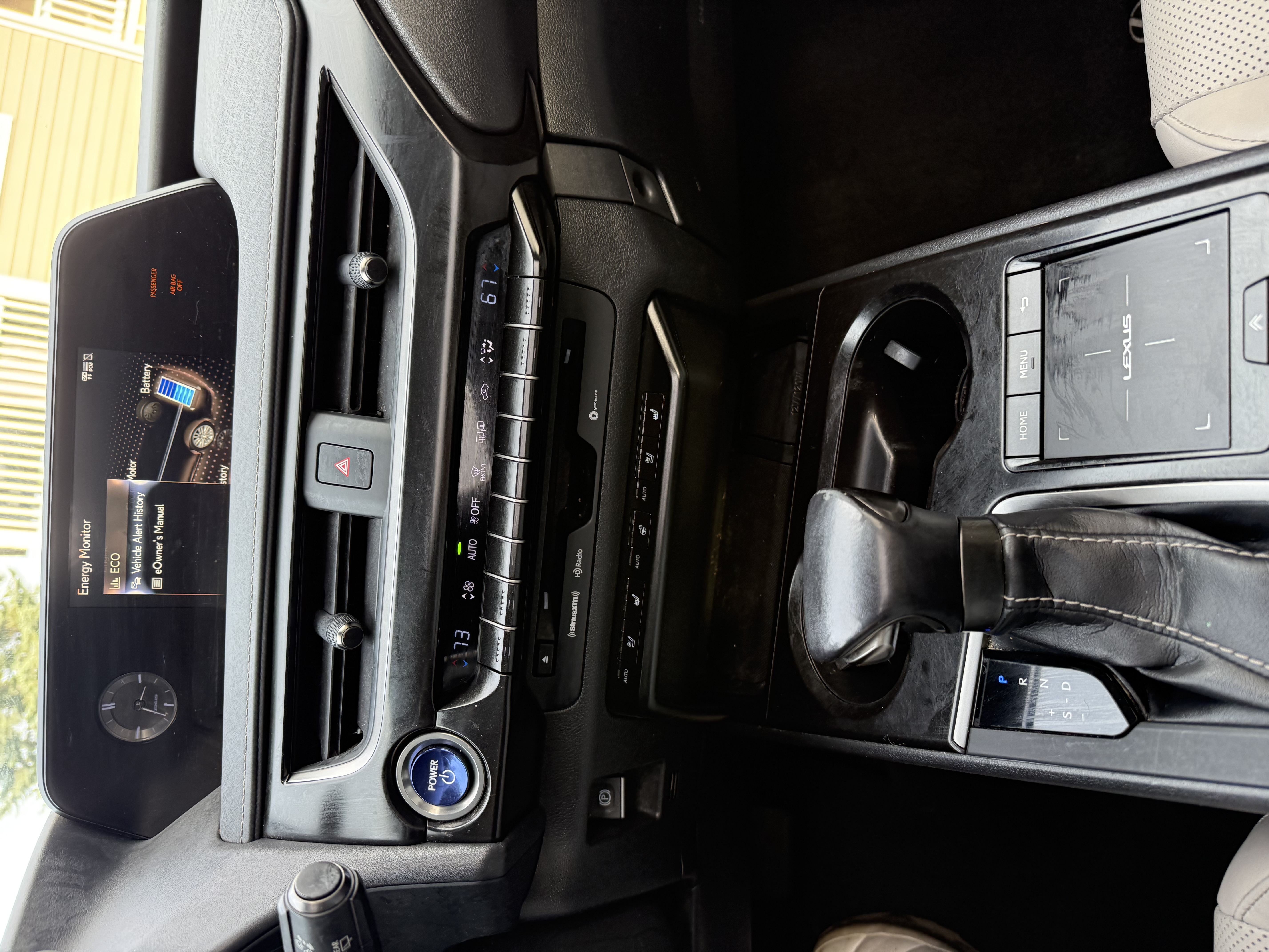 Used 2019 Lexus UX 250h w/ Premium Package AWD/4WD image 13