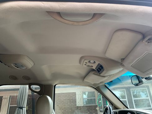 Used 2003 Chevrolet Tahoe LS image 14