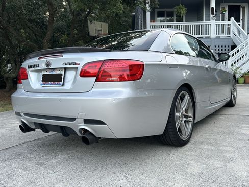 Used 2013 BMW 335is Convertible RWD image 8