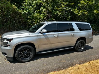 Used 2017 Chevrolet Suburban LT