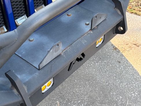 Used 2020 Jeep Wrangler Unlimited Sahara w/ Uconnect 4C Nav & Sound Group image 4