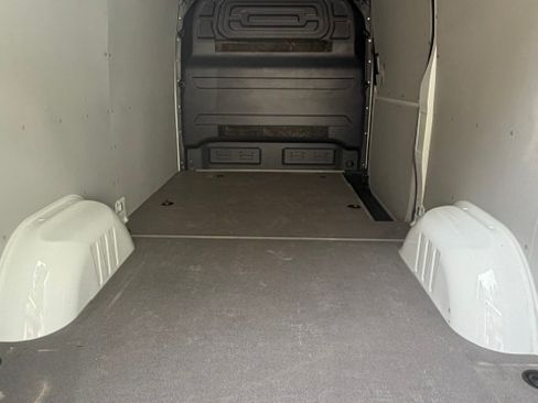 Used 2019 Mercedes-Benz Sprinter 144 image 5