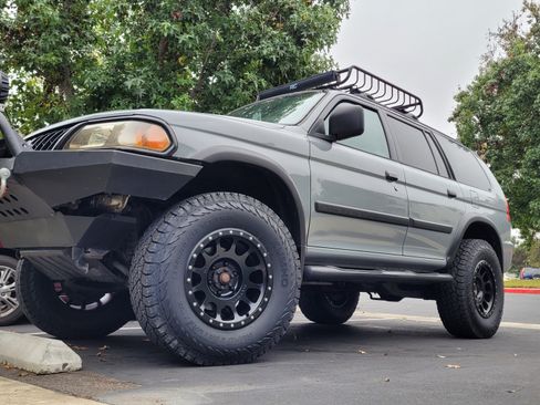 Used 2000 Mitsubishi Montero Sport LS image 5