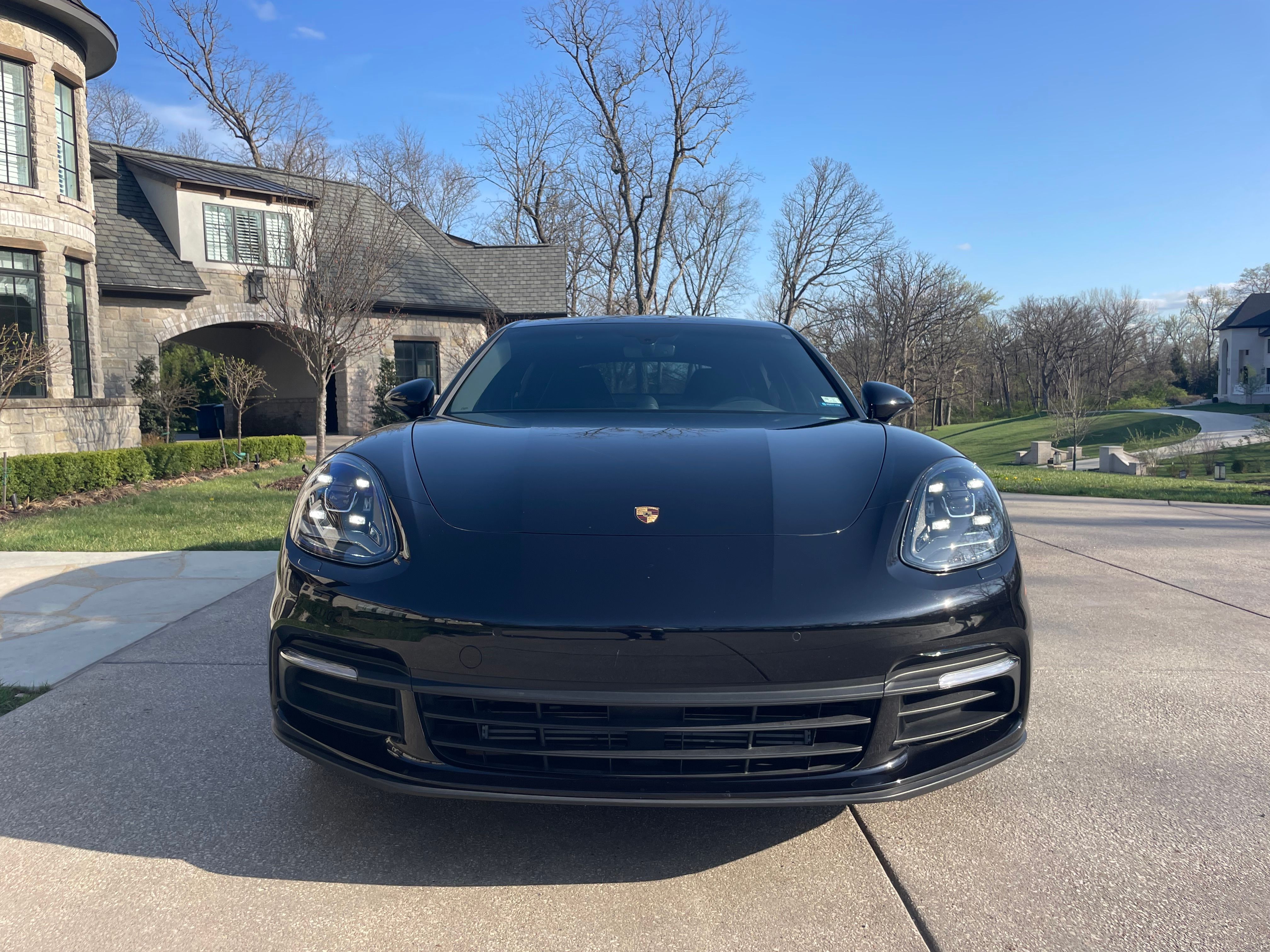 Used 2017 Porsche Panamera 4 AWD/4WD image 6