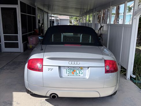 Used 2002 Audi TT 1.8T FWD image 5