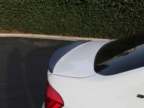 Used 2017 BMW 330e image 16