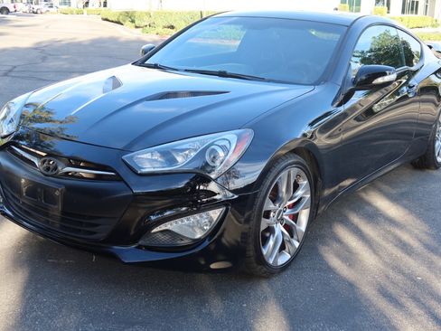 Used 2013 Hyundai Genesis 3.8 image 27