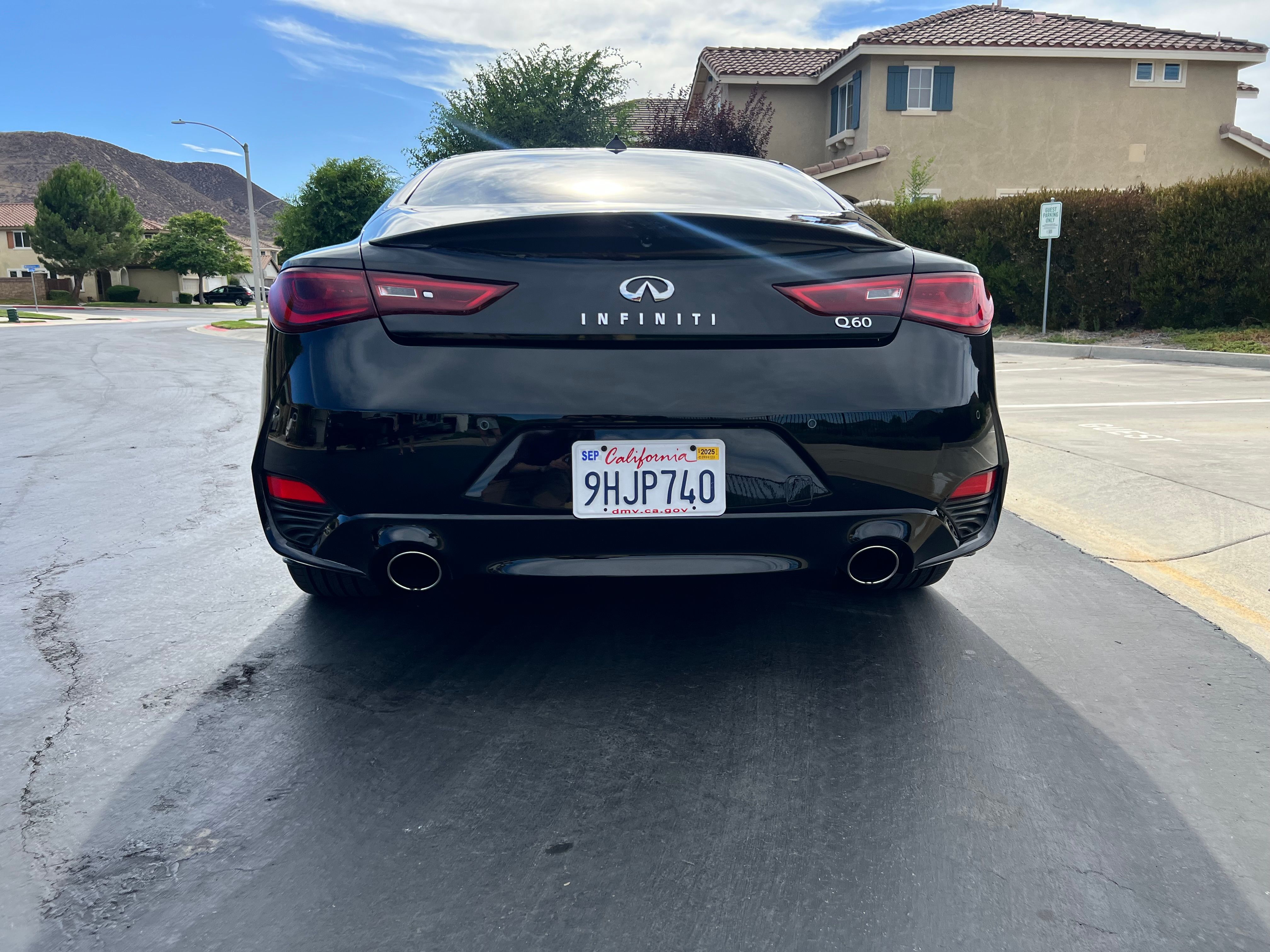 Used 2021 INFINITI Q60 3.0t Luxe RWD image 9