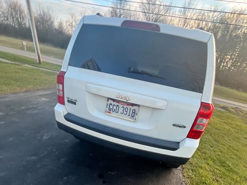 Used 2015 Jeep Patriot High Altitude image 4