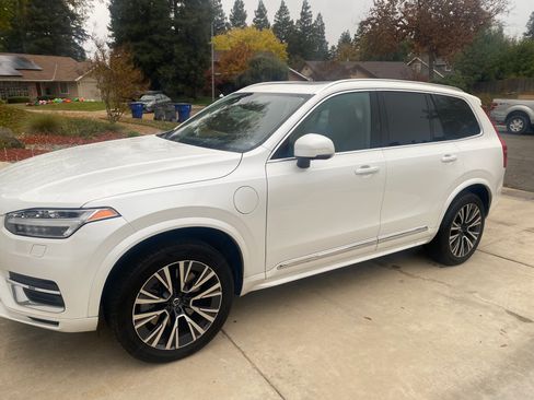Used 2022 Volvo XC90 T8 Inscription Expression w/ Advanced Package image 1