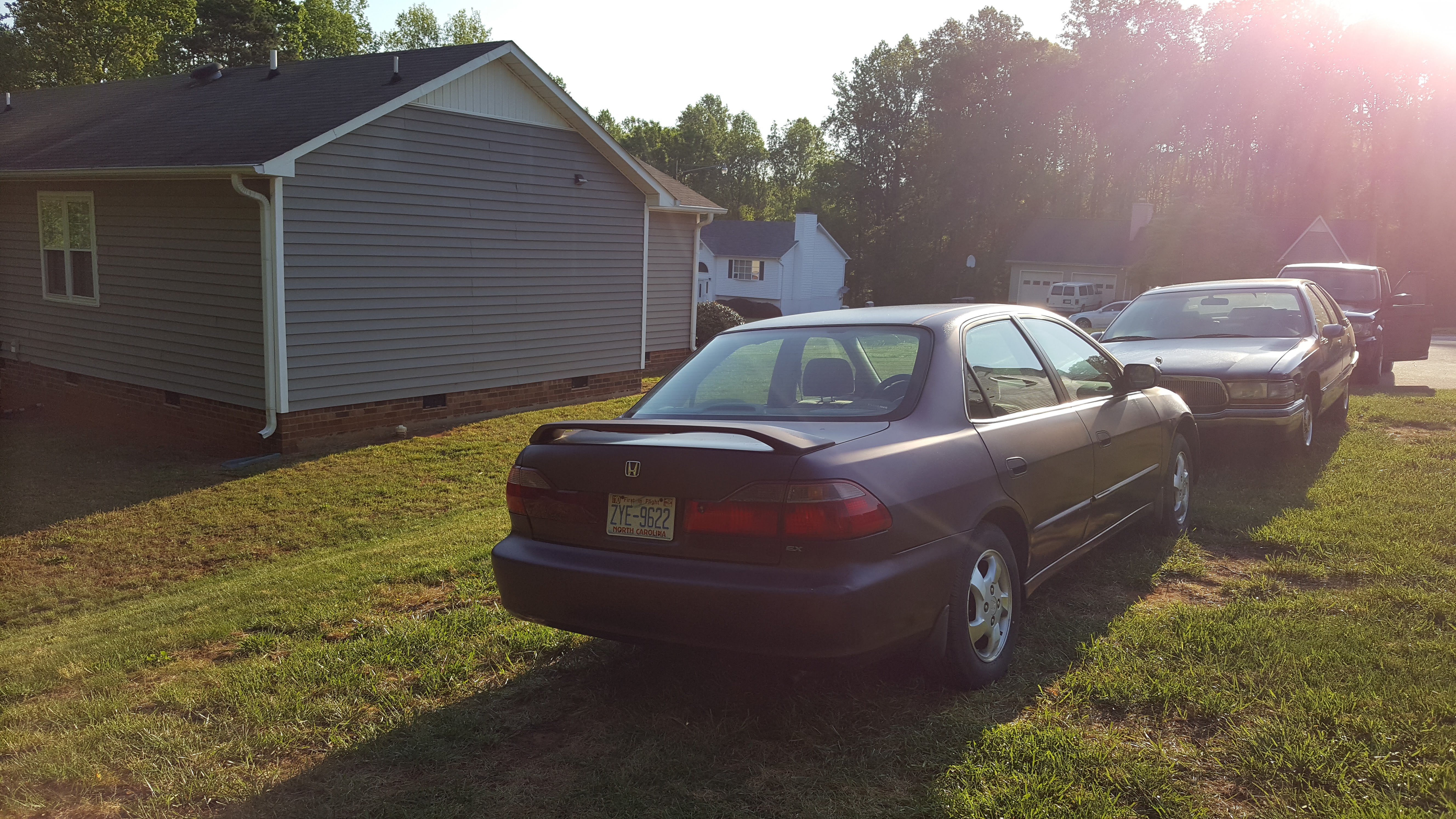 Used 1998 Honda Accord EX image 2