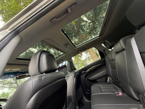 Used 2012 Kia Sorento SX w/ SX Premium Pkg FWD image 8