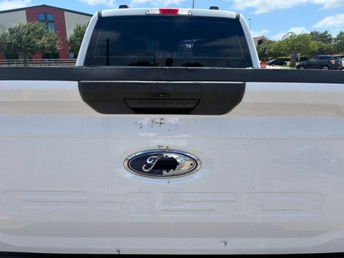 Used 2021 Ford F150 XL w/ Trailer Tow Package RWD image 10