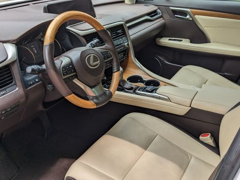 Used 2017 Lexus RX 350 FWD w/ Premium Package image 16