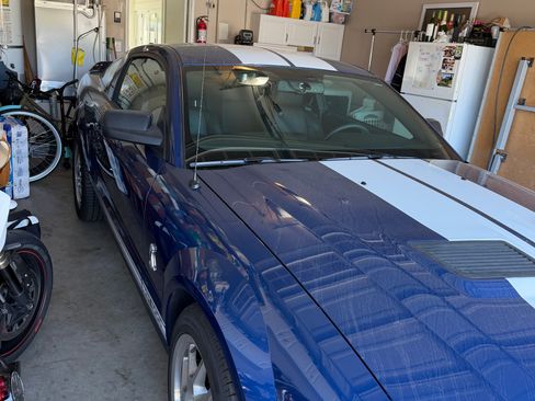Used 2008 Ford Mustang Shelby GT500 RWD image 5