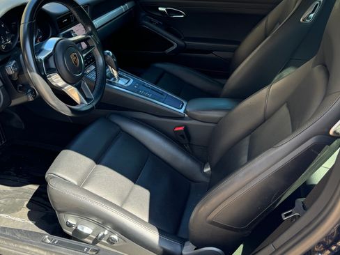 Used 2017 Porsche 911 Carrera image 11