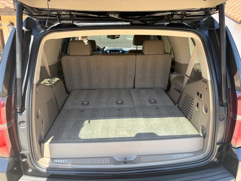 Used 2016 Chevrolet Tahoe LT w/ Luxury Package AWD/4WD image 23