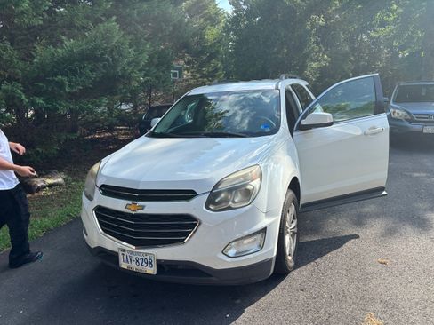 Used 2016 Chevrolet Equinox LT w/ Convenience Package AWD/4WD image 6