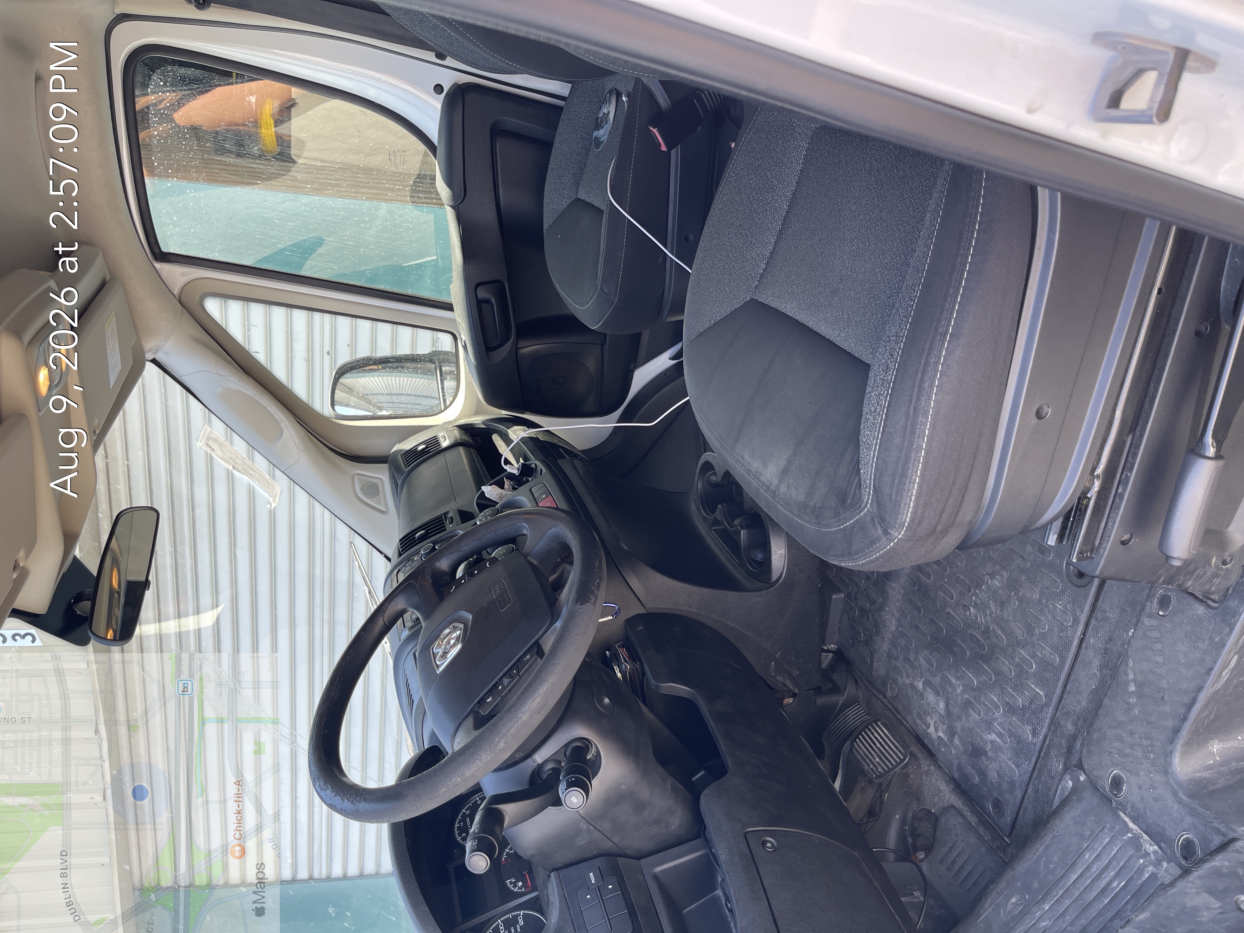 Used 2018 RAM ProMaster 2500 w/ Interior Convenience Group FWD image 5