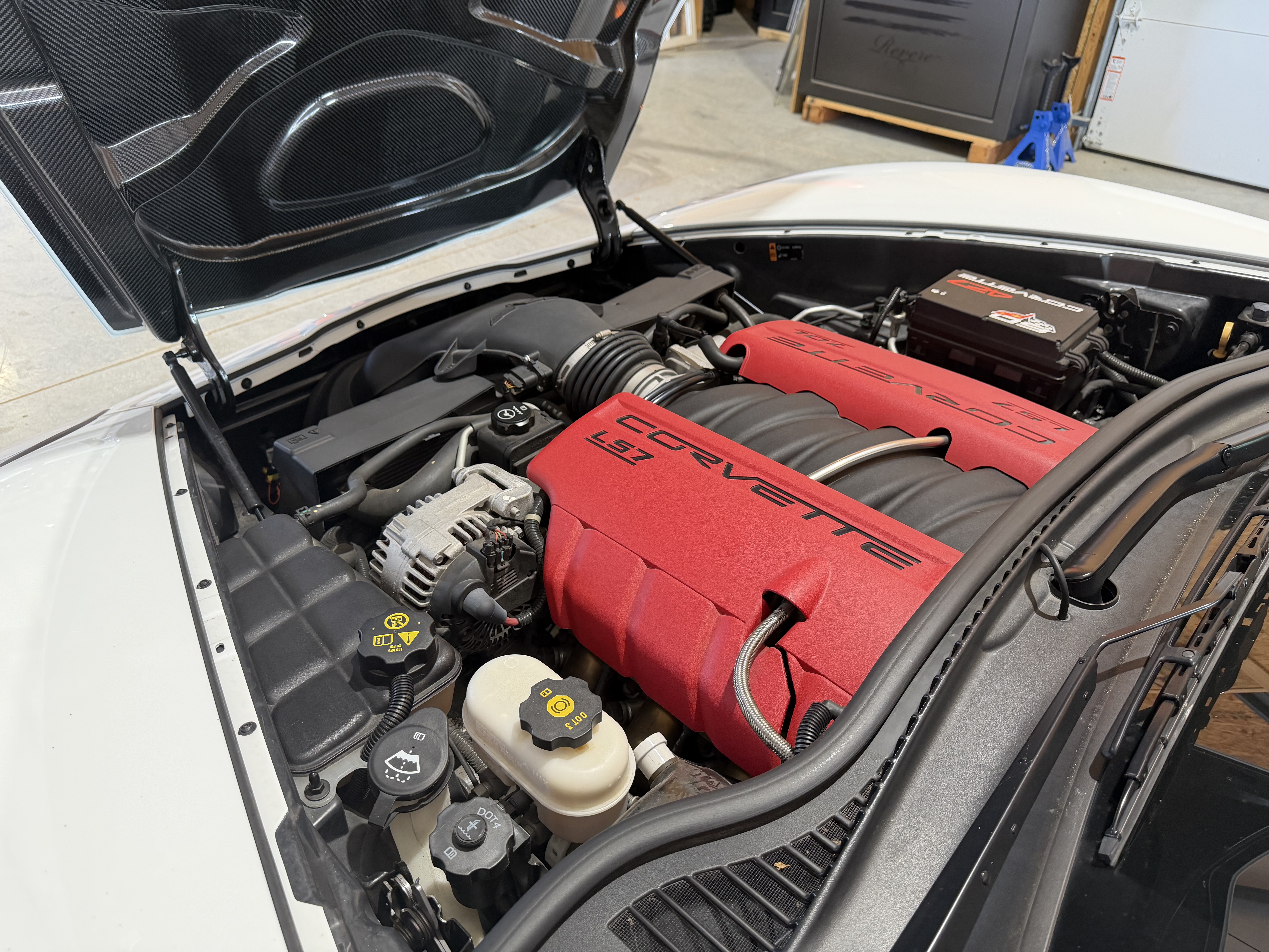 Used 2013 Chevrolet Corvette 427 w/ Z06 Carbon Fiber Package RWD image 11