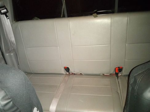 Used 2003 Ford F150 Lariat image 5