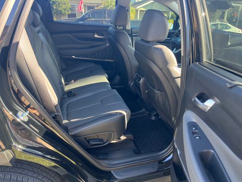 Used 2022 Hyundai Santa Fe Limited image 9